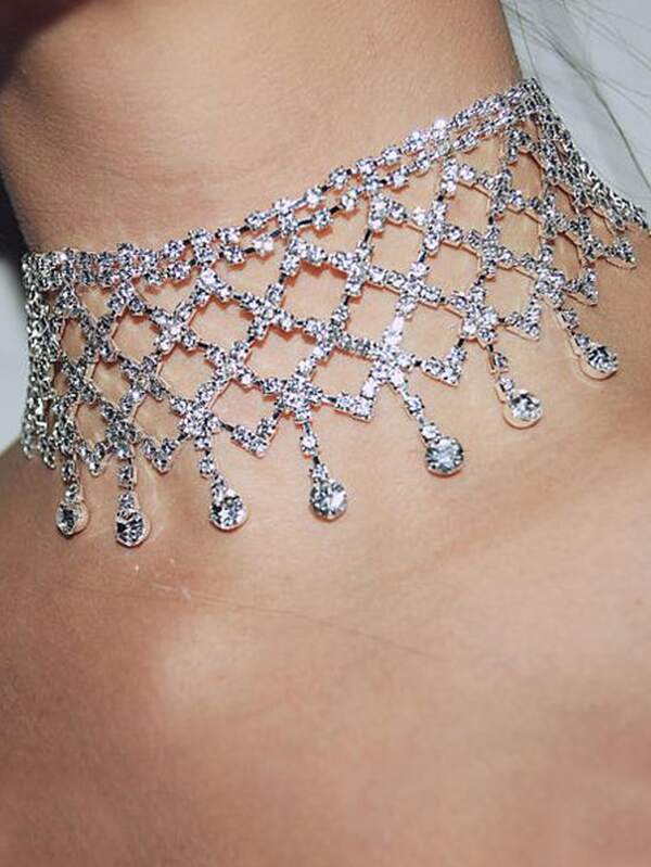 Beautiful Crystal Diamante Silver Color Choker Necklace
