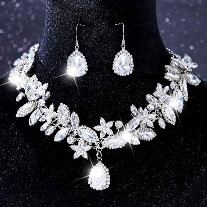 Elegant Crystal Diamante Rhinestone Bejeweled Choker Necklace & Earrings Set
