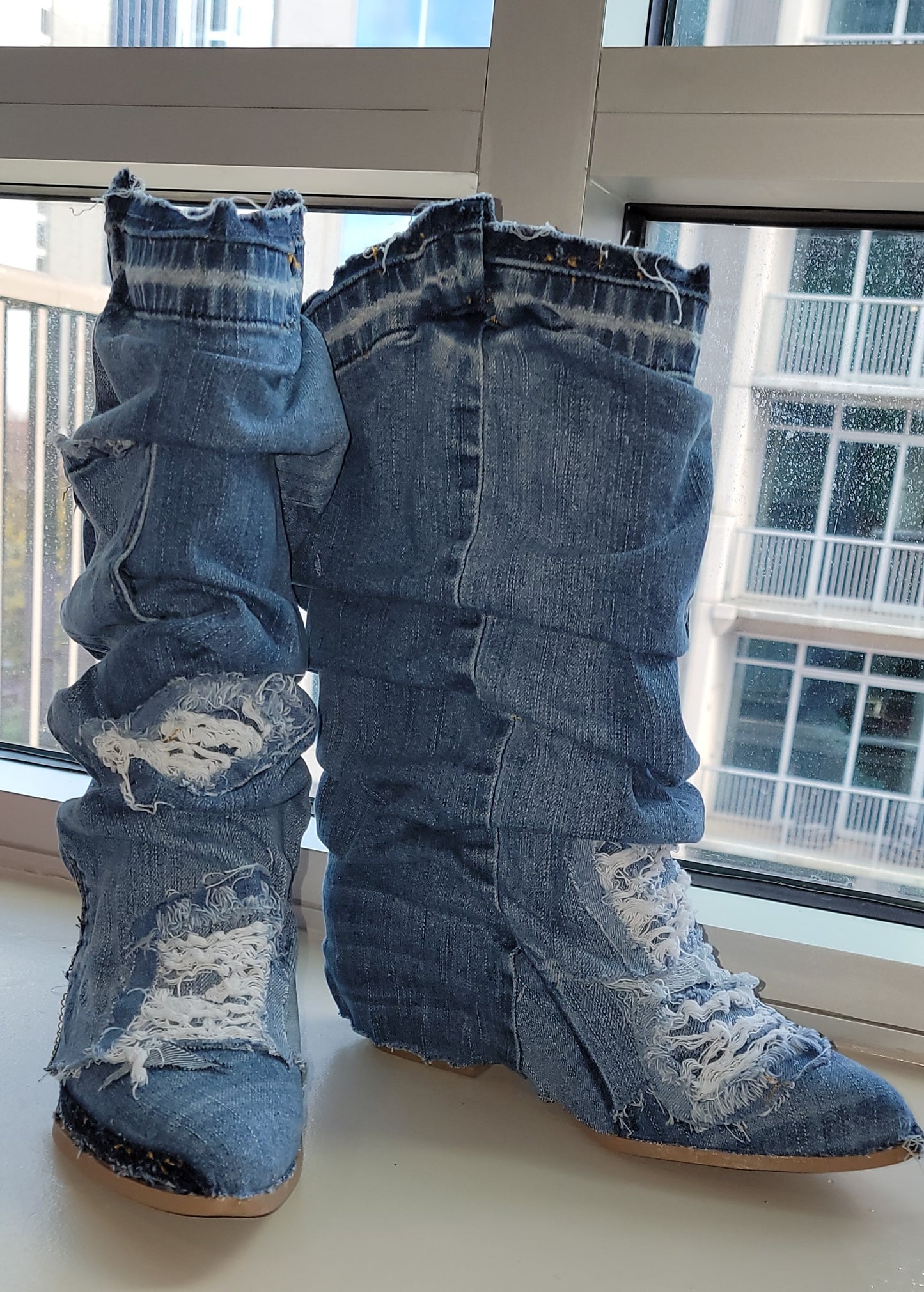 The "ARLOWE" Boho Distressed Denim Slouchy Western Boots