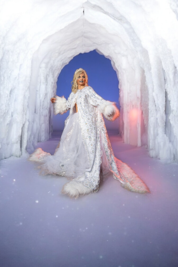 "KERIANN" Winter Wonderland White & Silver Velboa, Lace & Faux Fur Reversible Kimono