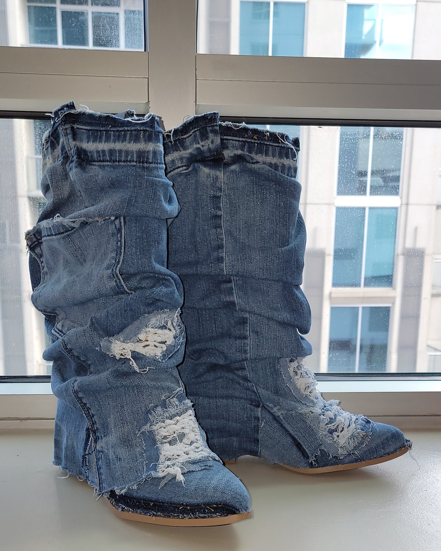 The "ARLOWE" Boho Distressed Denim Slouchy Western Boots
