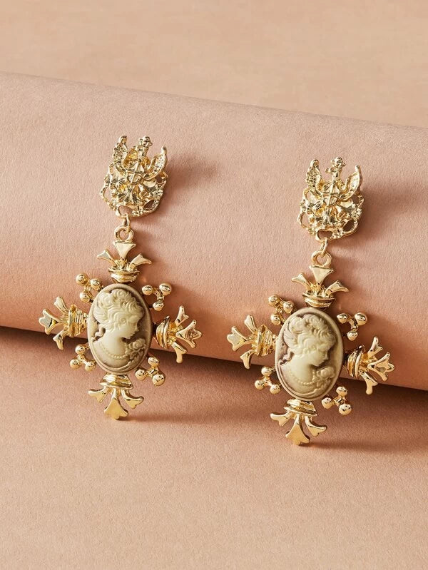 Beautiful Victorian Vintage Inspired Cameo Earrings