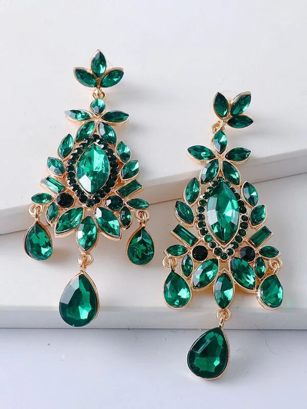 Beautiful Emerald Green Vintage Inspired Rhinestone Earrings