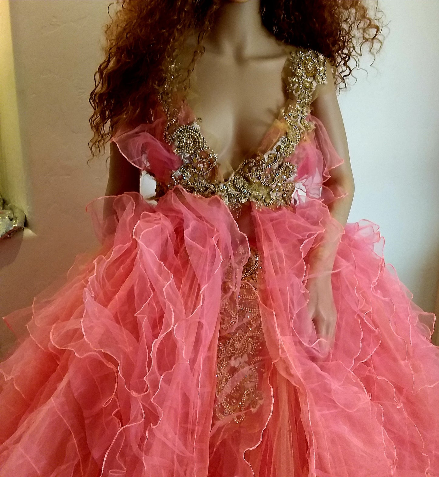 🌺LEXINGTON🌺 Coral & Gold Embroidered Lace Organza Wedding Ballgown Set