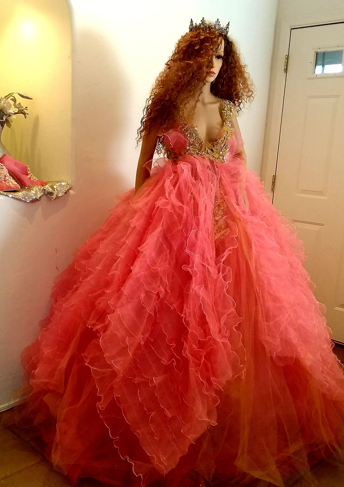 🌺LEXINGTON🌺 Coral & Gold Embroidered Lace Organza Wedding Ballgown Set