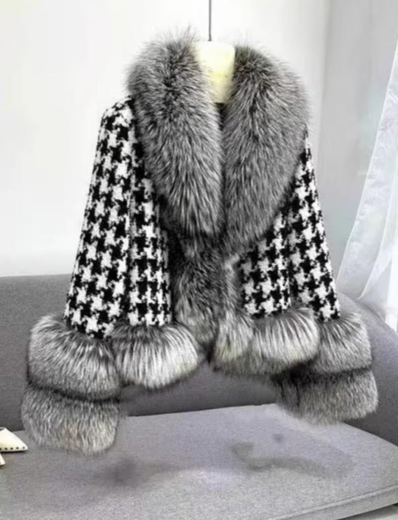 Luxe Black & White Houndstooth Print Faux Fur Trim Sweater Jacket