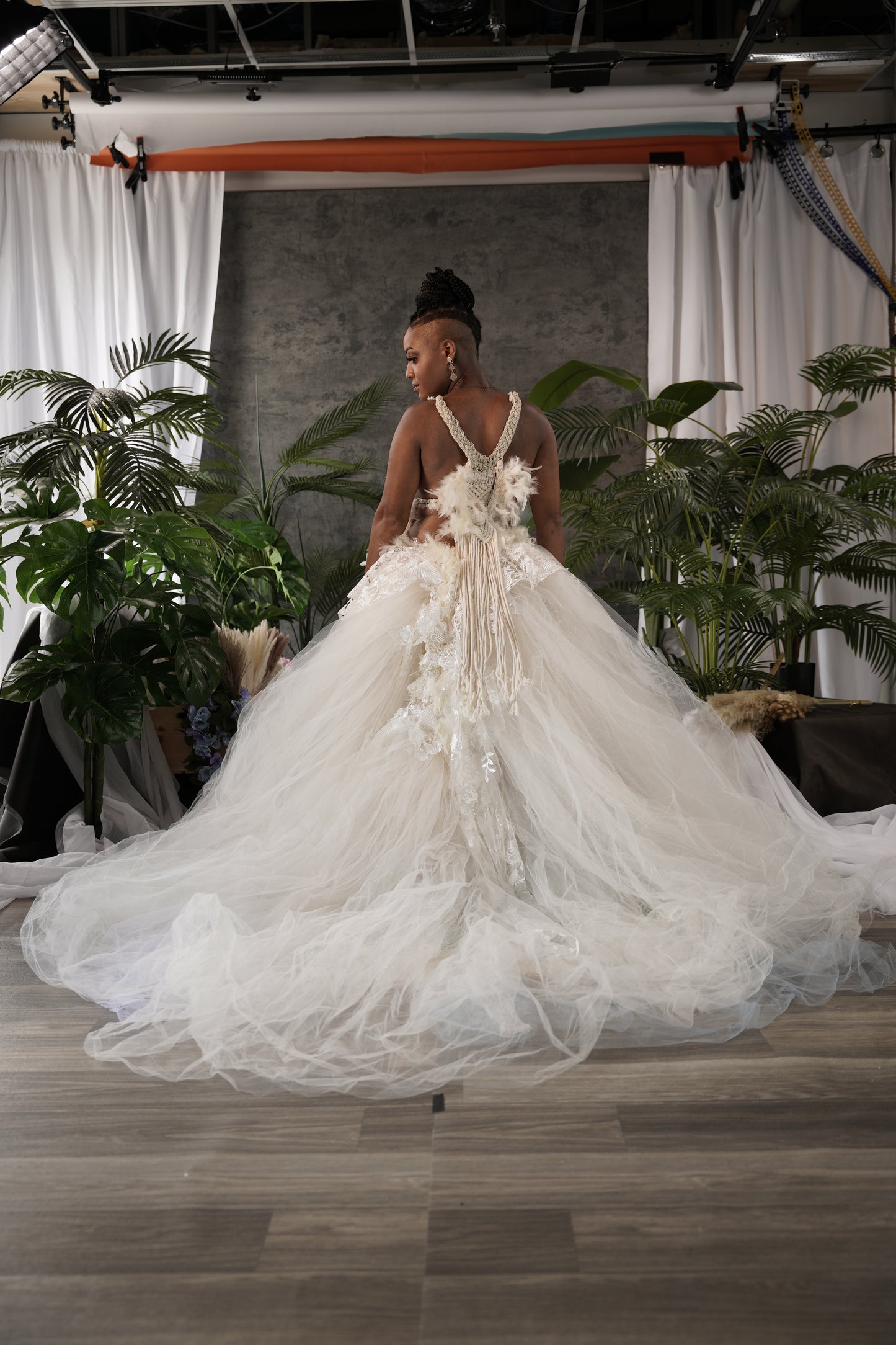 "JASMINE ALYSHA" Ivory Macrame, Tulle & Lace Wedding Ballgown Set