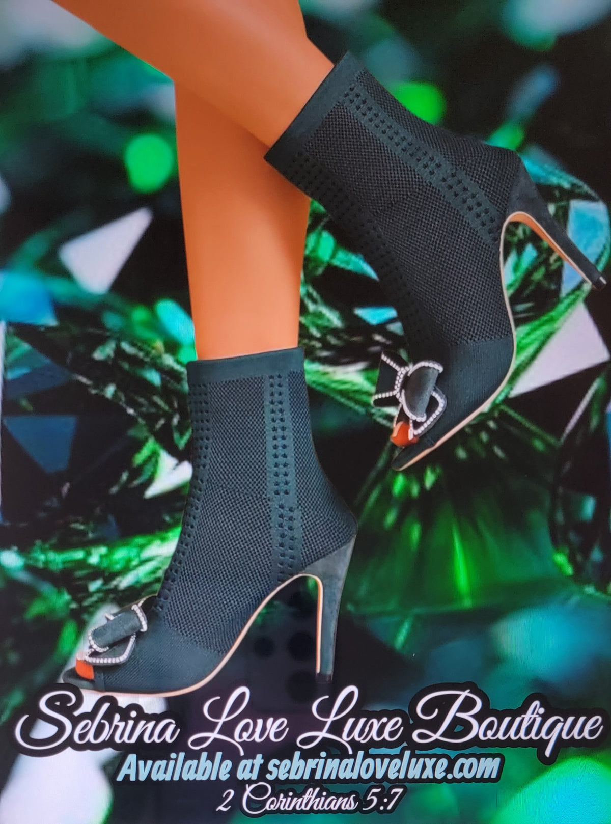 Chic Hunter Green Stretch Ankle Boots