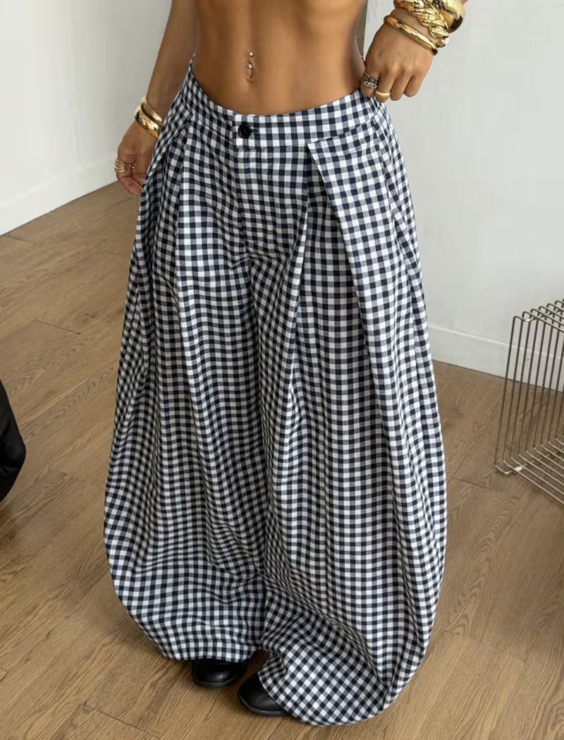 Chic Black & White Houndstooth Print Wide Leg Pants